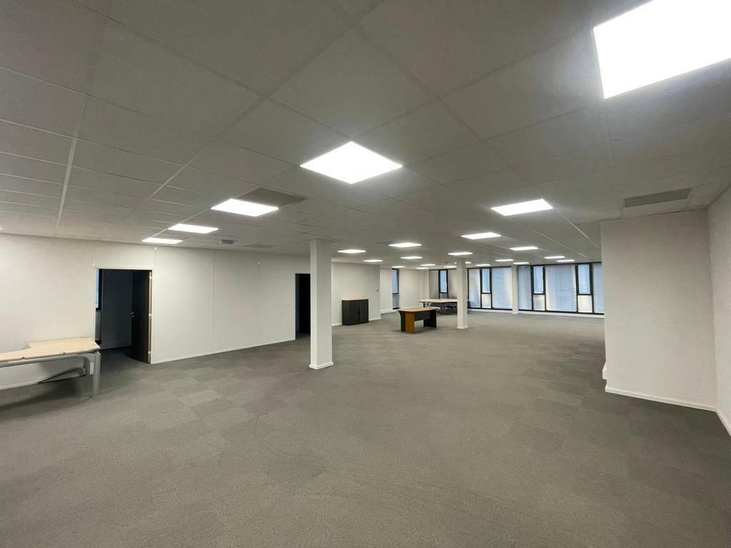 Bureau Marseille 160m² Location bureau Marseille Bouches-du-Rhône OLBUR2316821 1